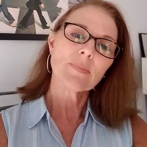 Meet your Posher, Anne